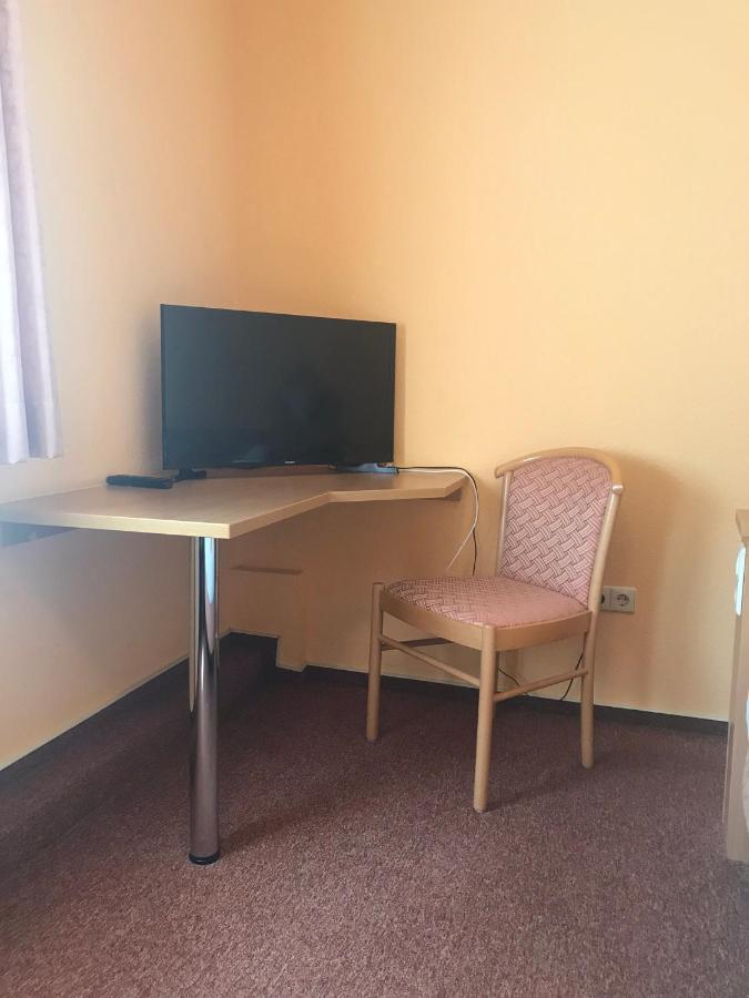Poseidon Hotel Hirschhorn Dış mekan fotoğraf